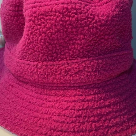 Magenta Colored Sherpa FILA Bucket Hat - Picture 4 of 5